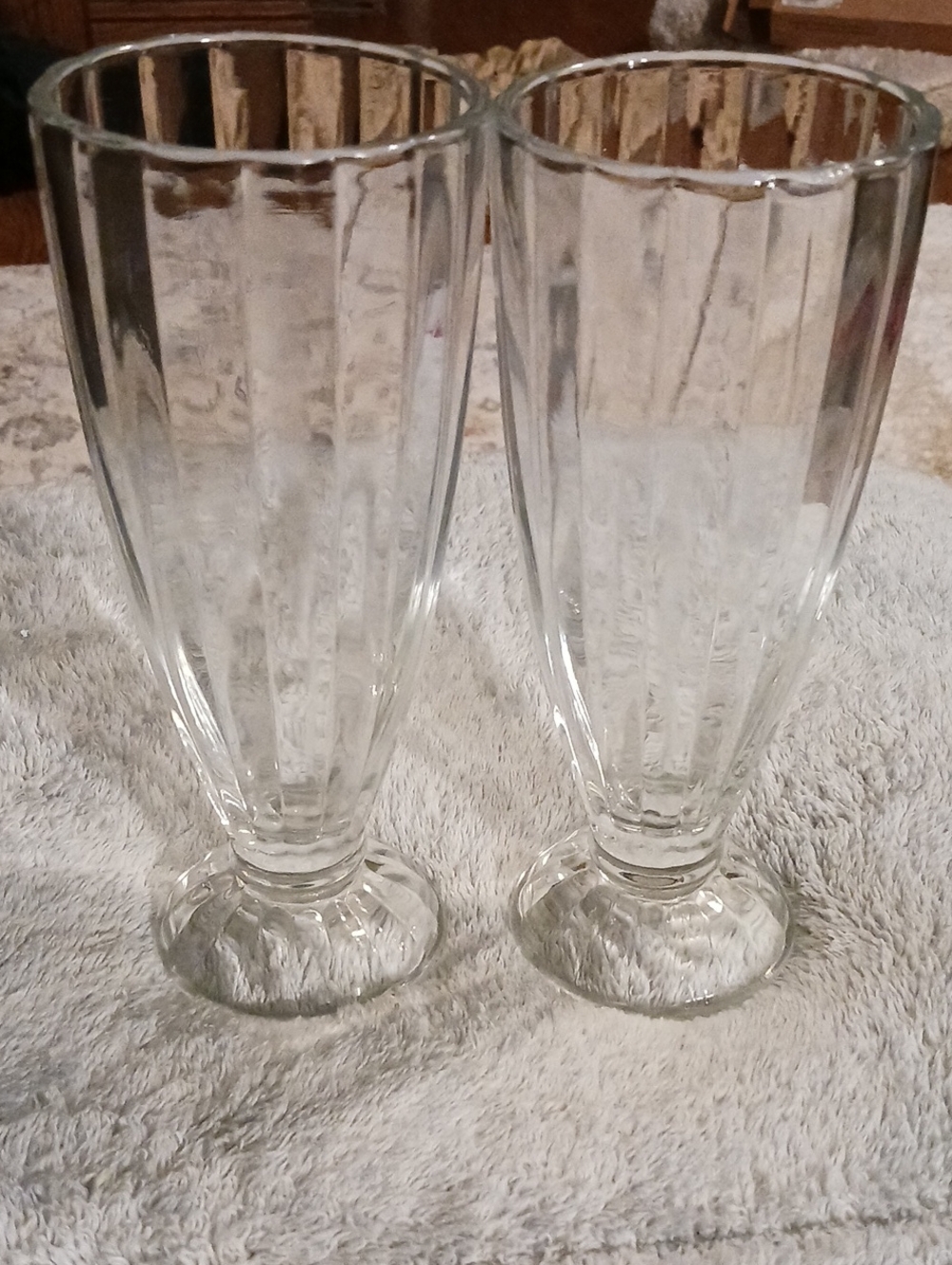 Two Glass Ice Cream Sundaes, Root Beer Floats Or Milkshake Glasses